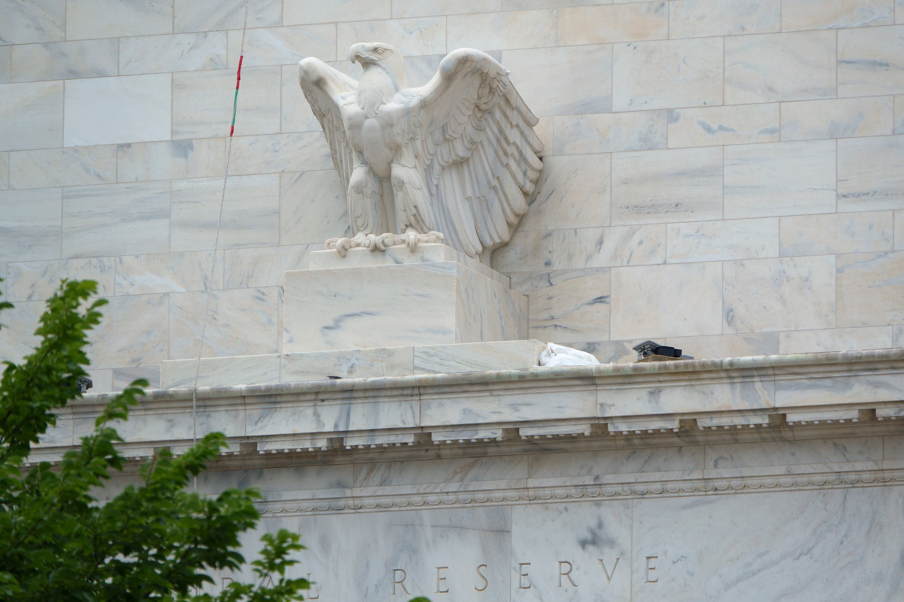 Warsh's Fed debut puts the dot plot and independence in focus