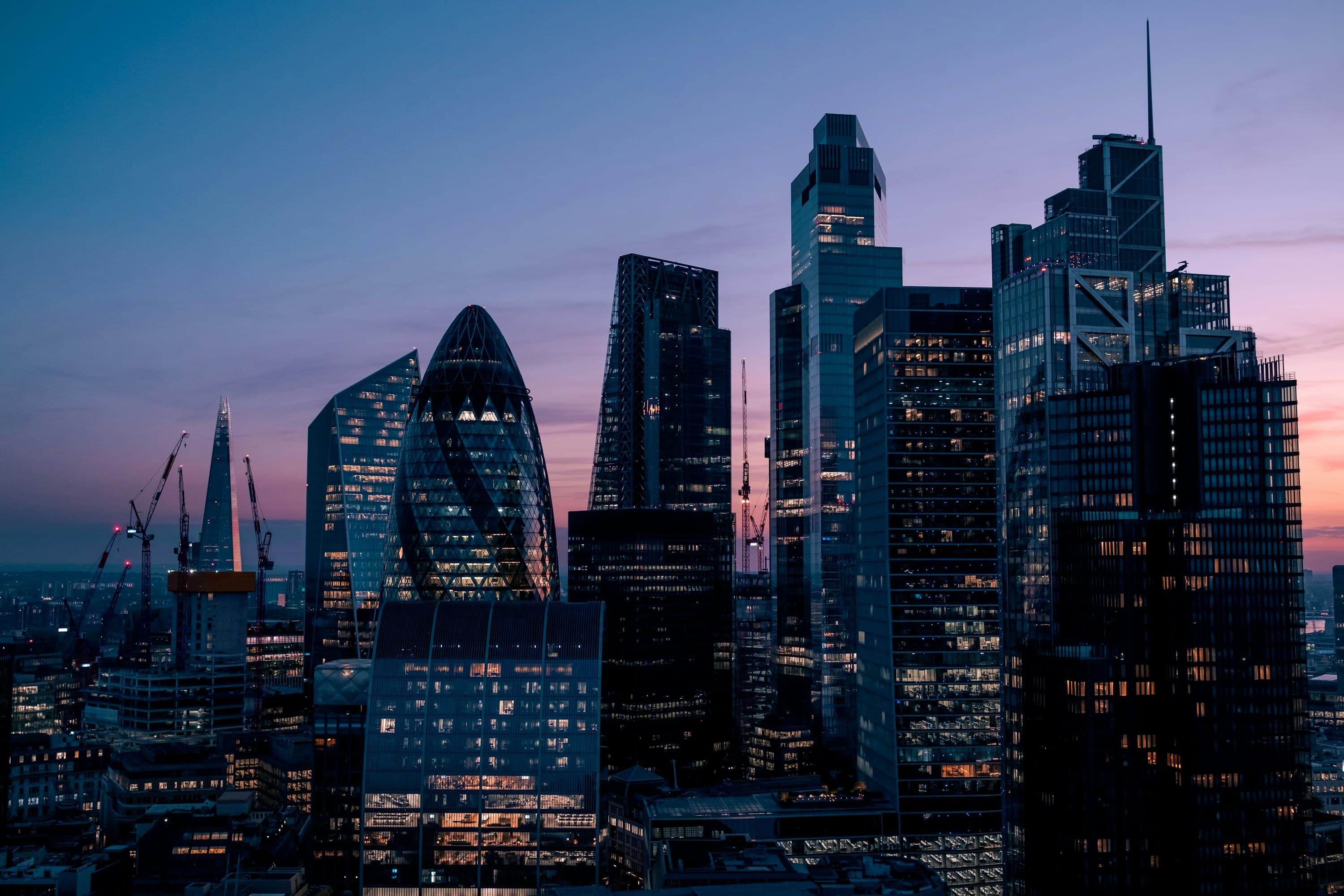 FTSE 100 trades lower at midday as rising oil prices fuel inflation concerns